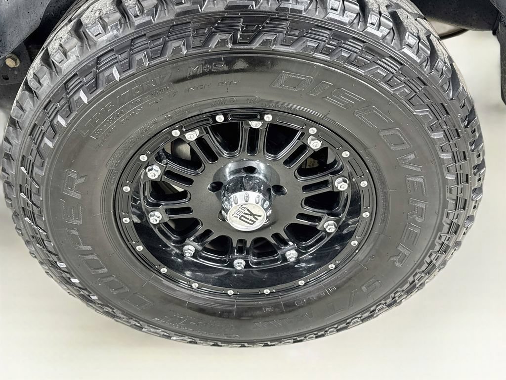 Used 2014 Jeep Wrangler Unlimited Rubicon w/ Connectivity Group AWD/4WD image 38