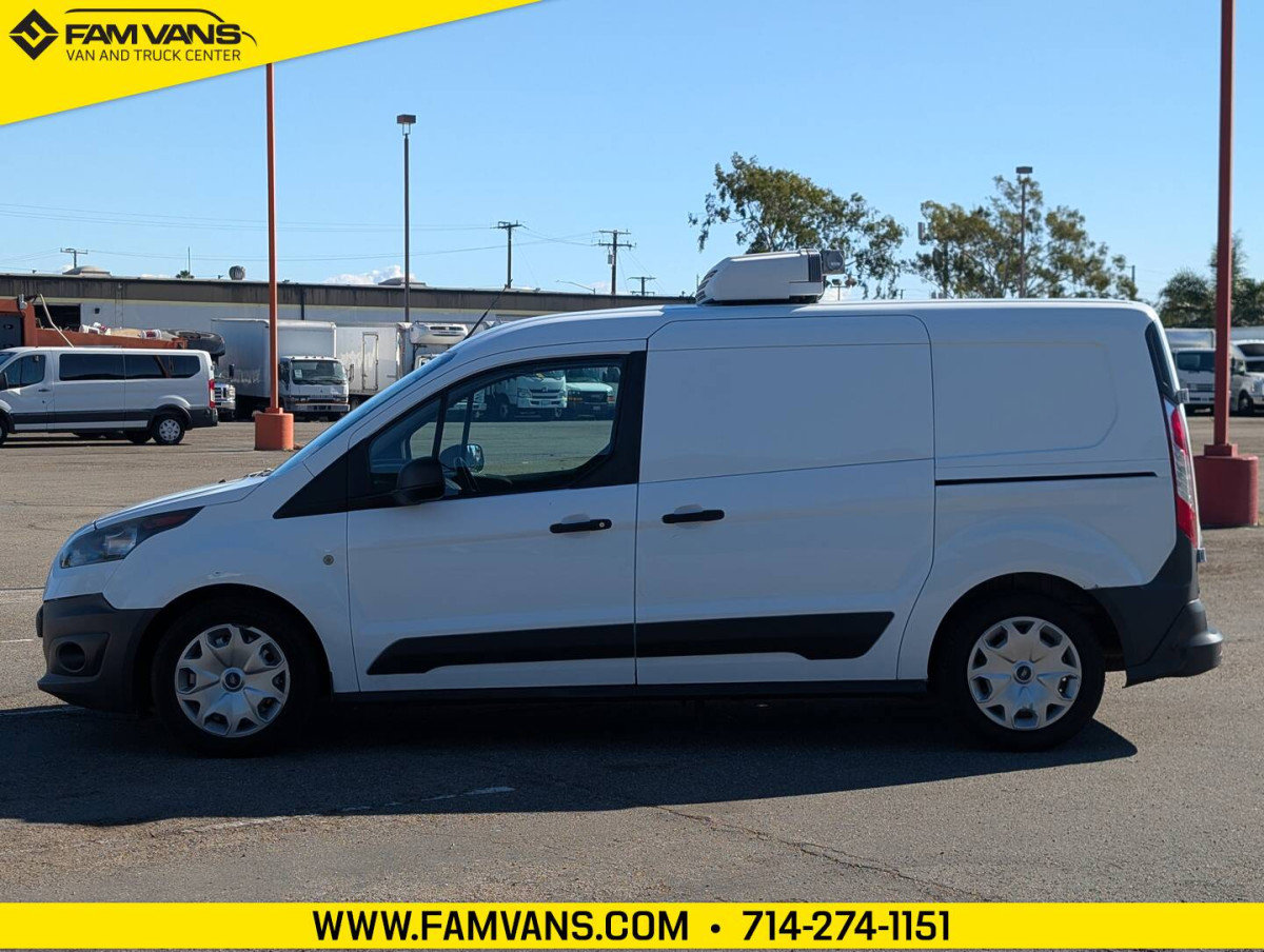 Used 2017 Ford Transit Connect XL image 4