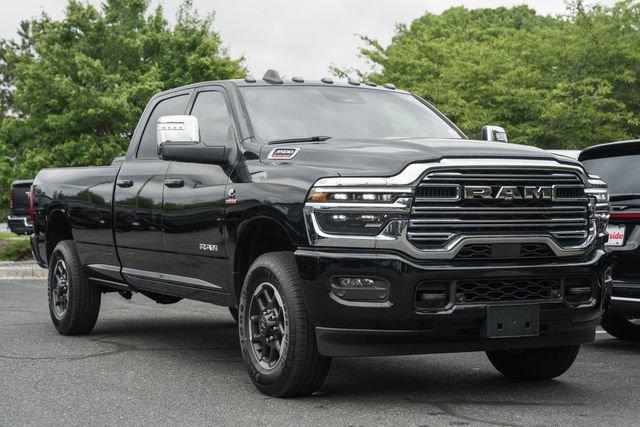 New 2026 RAM 3500 Laramie AWD/4WD image 2