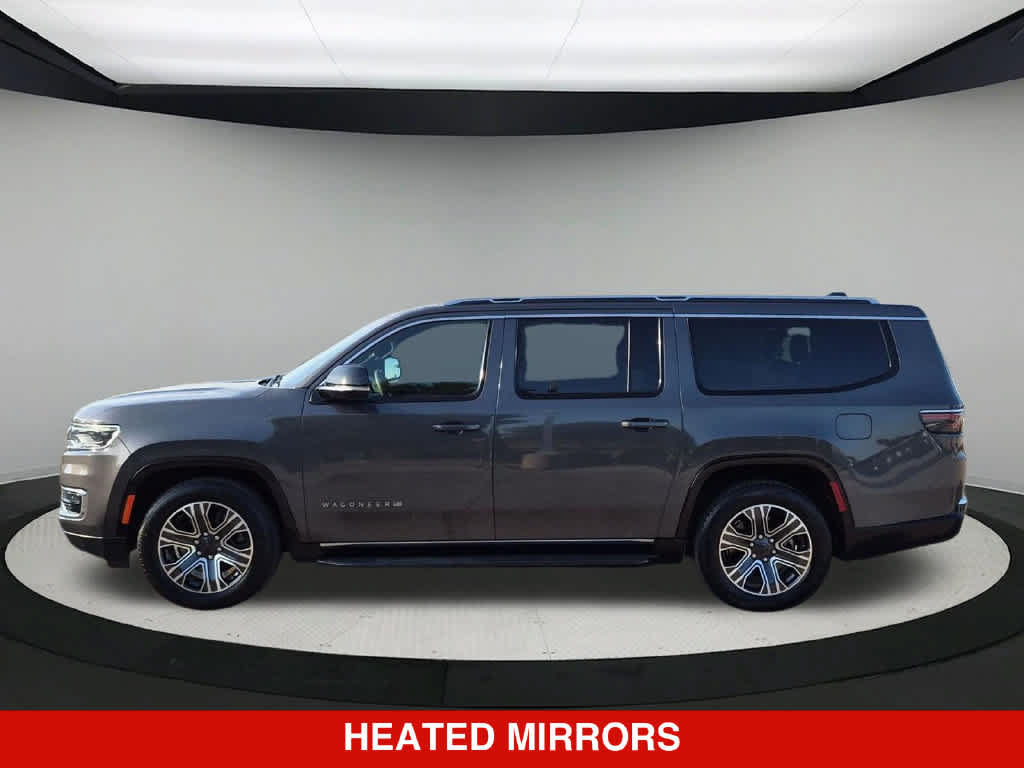 Used 2024 Jeep Wagoneer L Series II AWD/4WD image 3