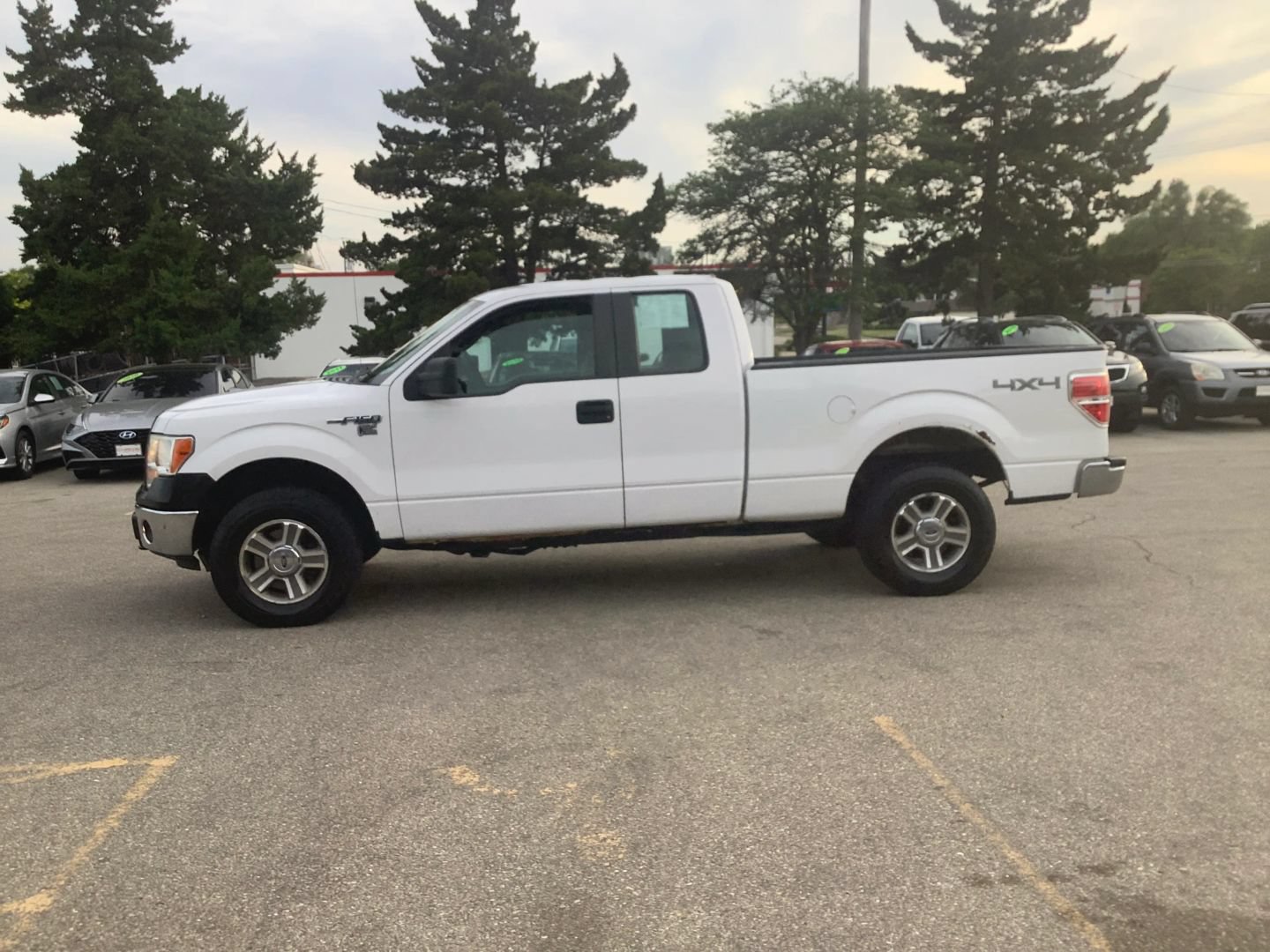Used 2014 Ford F150 XL w/ Equipment Group 101A Mid AWD/4WD image 5