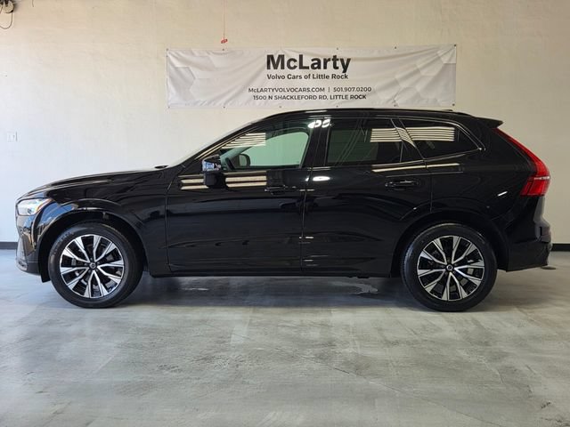 Certified 2024 Volvo XC60 B5 Plus AWD/4WD image 2