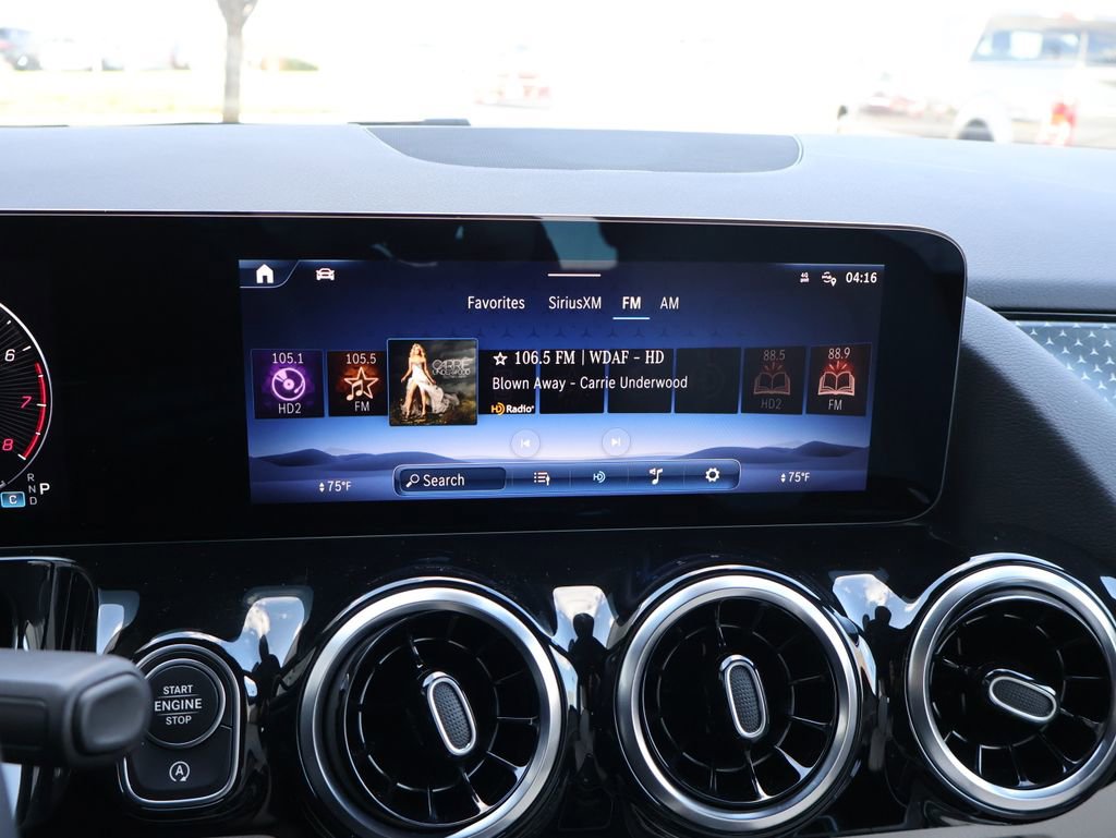 Certified 2025 Mercedes-Benz GLA 250 4MATIC image 22