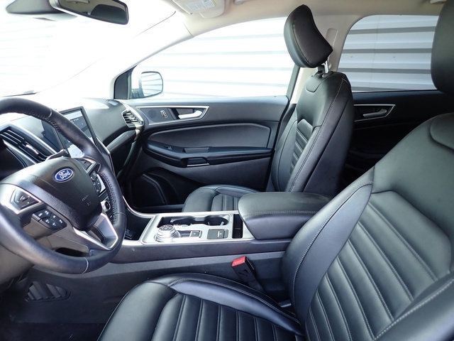 Certified 2023 Ford Edge SEL w/ Convenience Package AWD/4WD image 16