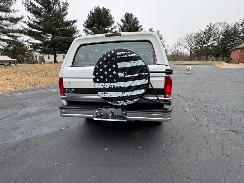 Used 1995 Ford Bronco XLT image 8