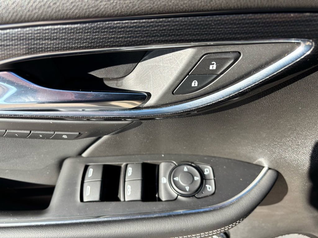 Used 2023 Buick Envision Essence w/ Sport Touring Package image 13