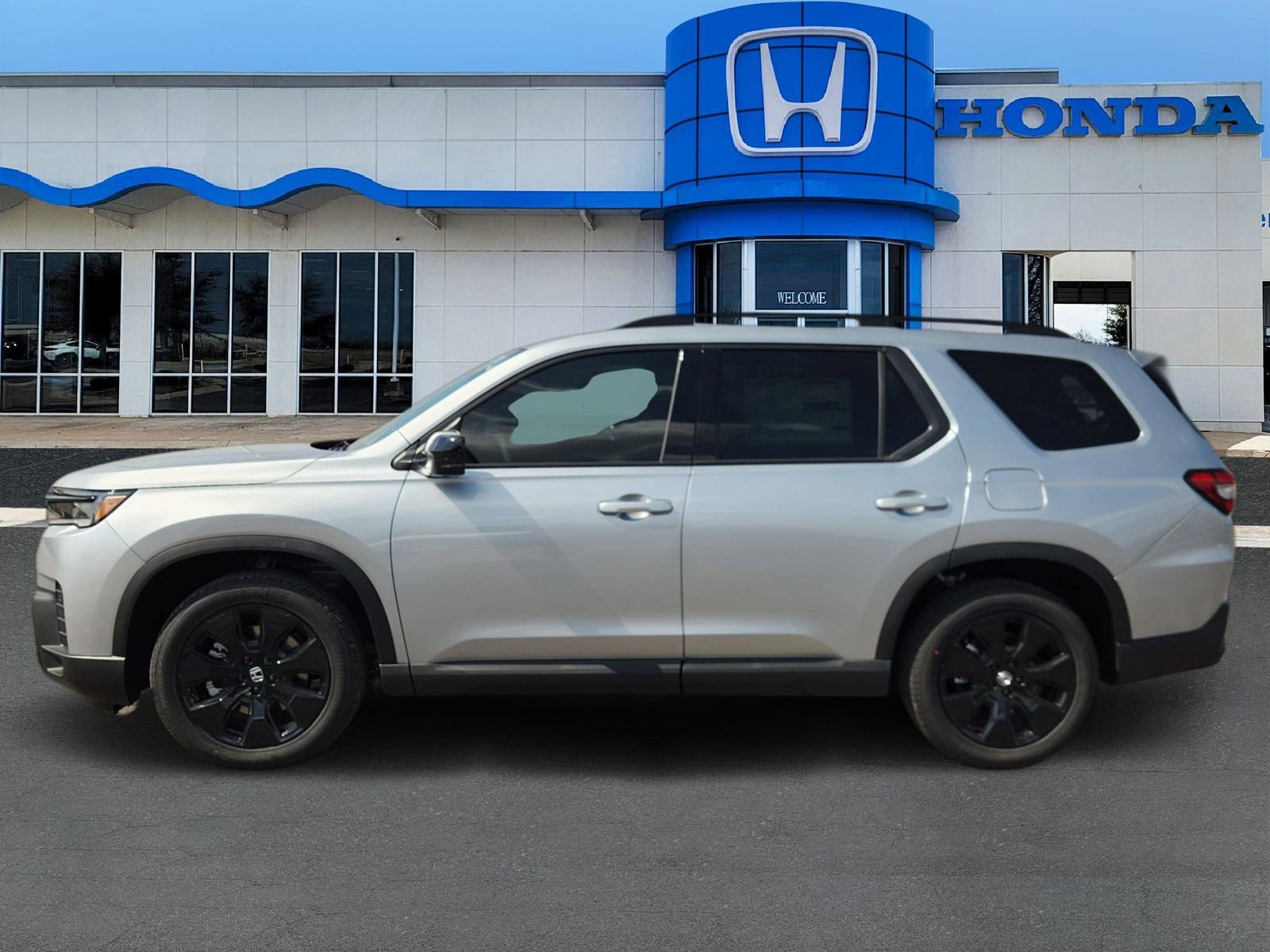 New 2026 Honda Pilot Black Edition image 3