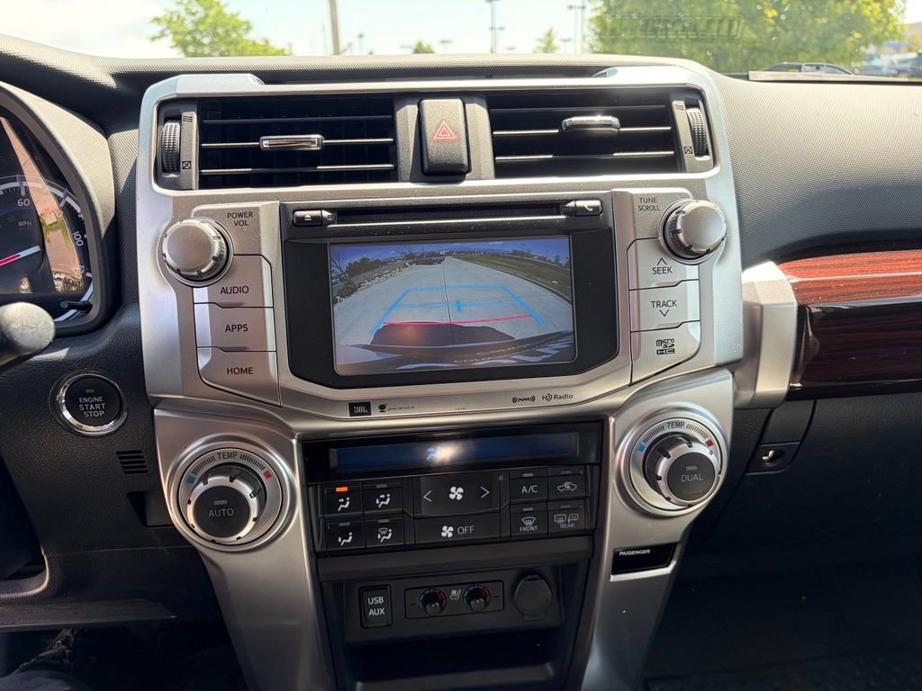 Used 2018 Toyota 4Runner Limited AWD/4WD image 30