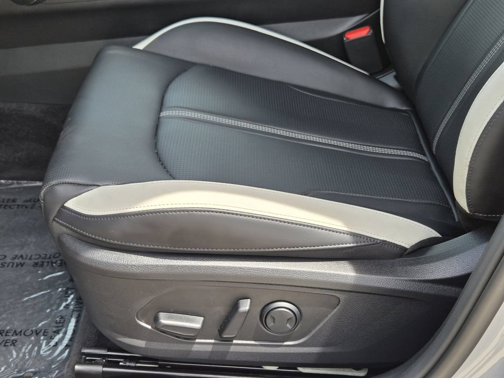 Certified 2025 Kia K5 GT-Line w/ GT-Line Premium Package FWD image 26