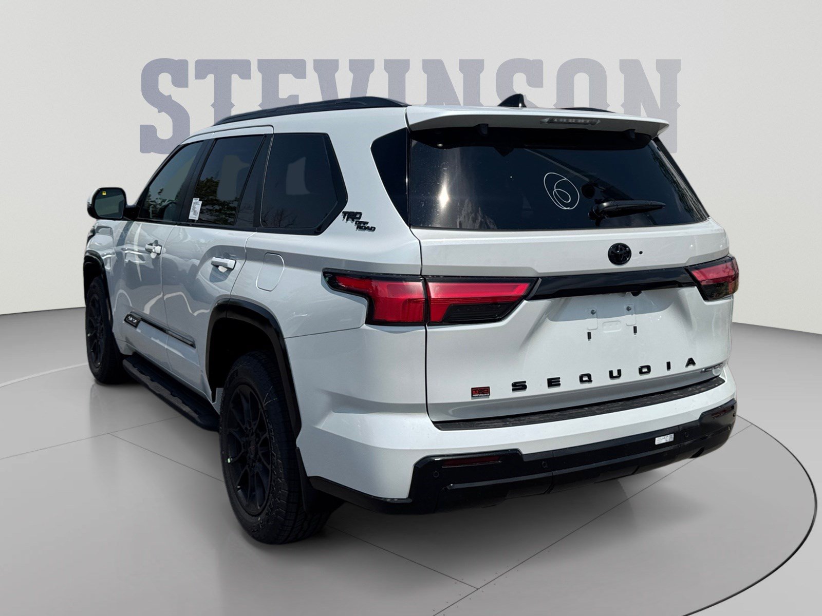 New 2026 Toyota Sequoia Platinum AWD/4WD image 3
