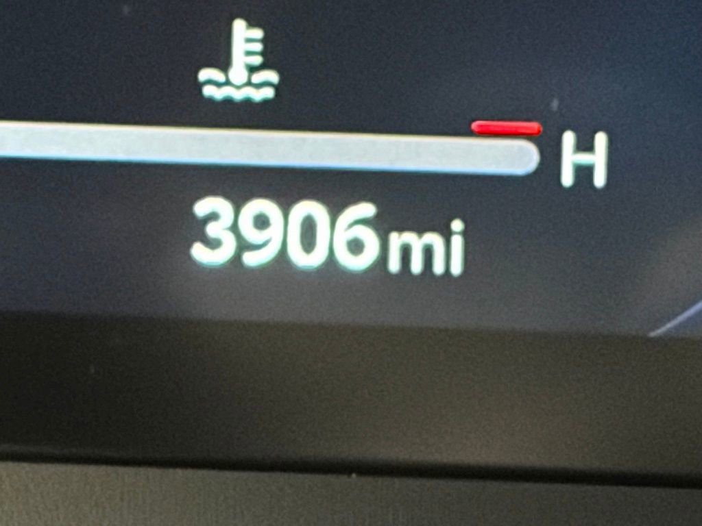 Used 2025 Toyota Land Cruiser w/ Premium Package AWD/4WD image 23