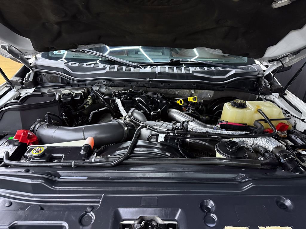 Used 2017 Ford F250 Platinum w/ Platinum Ultimate Package image 28