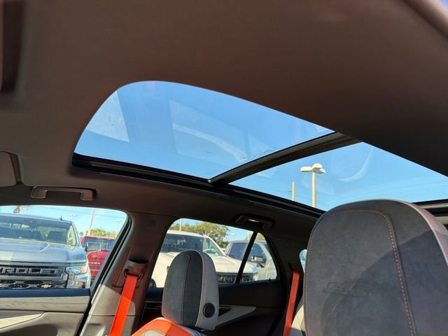 New 2026 Chevrolet Blazer EV SS w/ LPO, Blackout Package AWD/4WD image 27