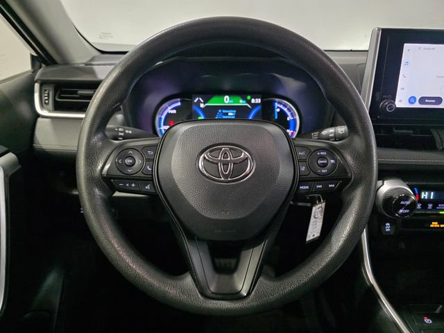 Used 2025 Toyota RAV4 LE AWD/4WD image 16