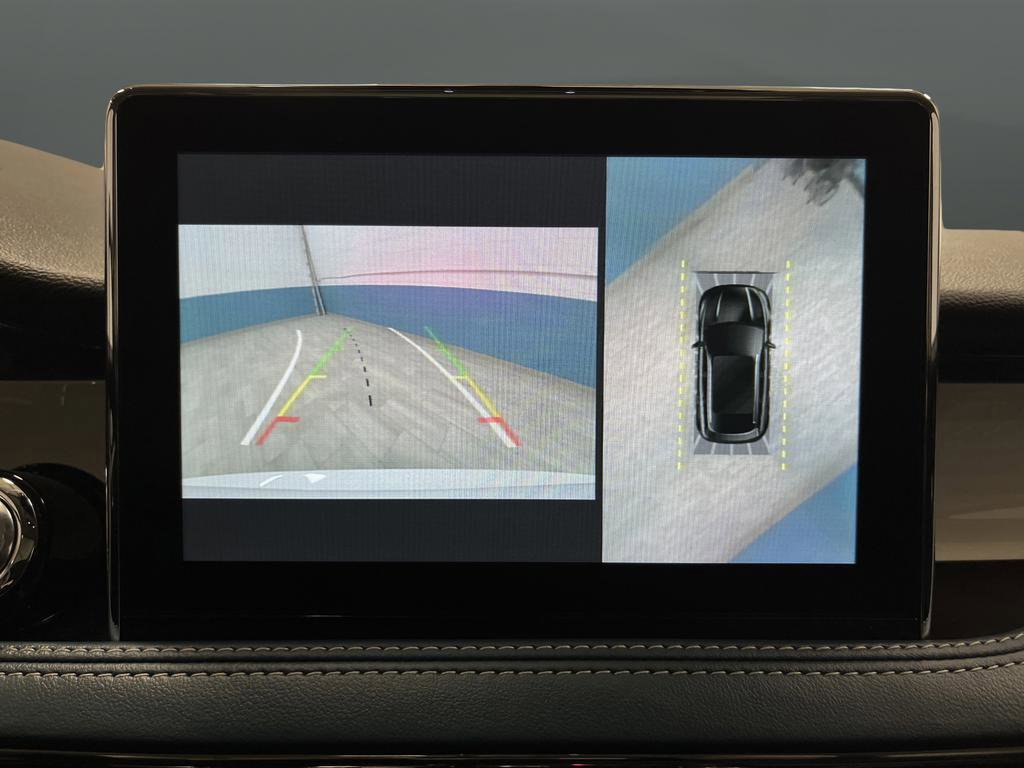 Used 2021 Lincoln Corsair Grand Touring w/ Equipment Group 301A image 11