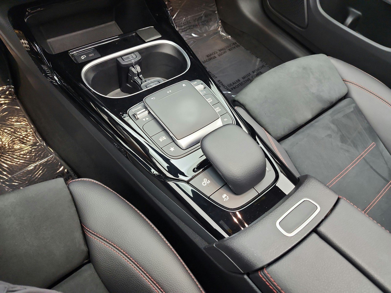 Certified 2023 Mercedes-Benz CLA 35 AMG 4MATIC image 13