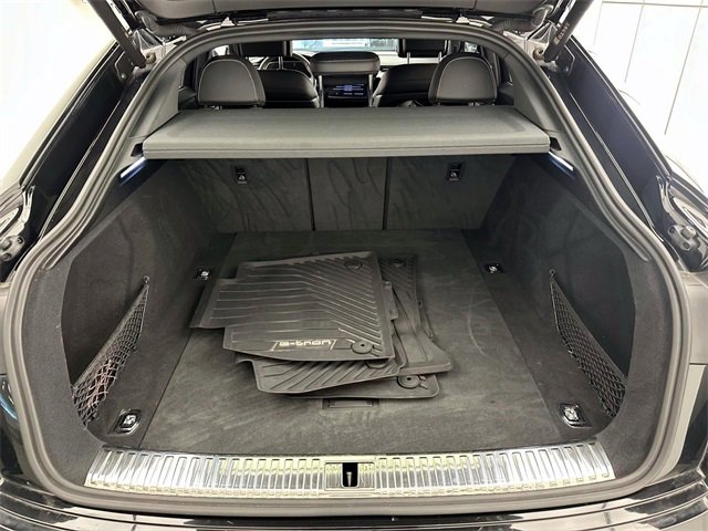 Certified 2023 Audi e-tron Prestige w/ Prestige Package image 10