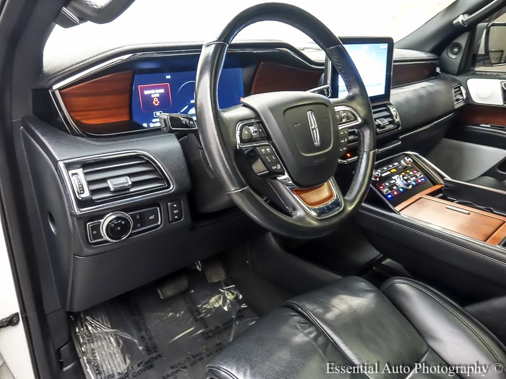 Used 2020 Lincoln Navigator Reserve w/ Equipment Group 208A Reserve AWD/4WD image 10