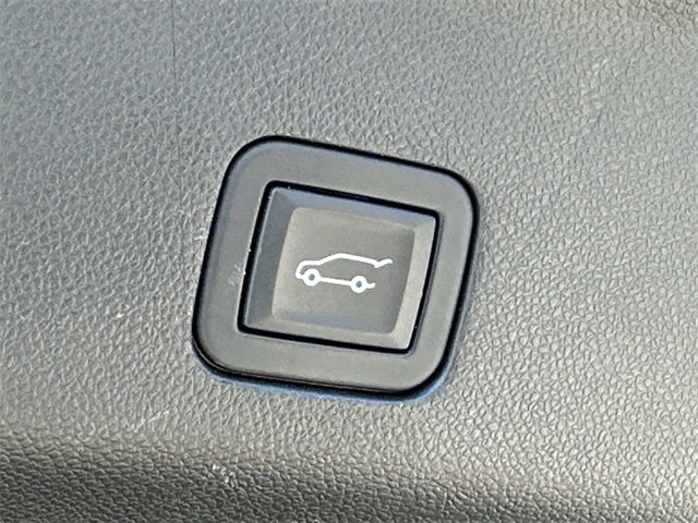 Used 2023 Cadillac Escalade V image 20