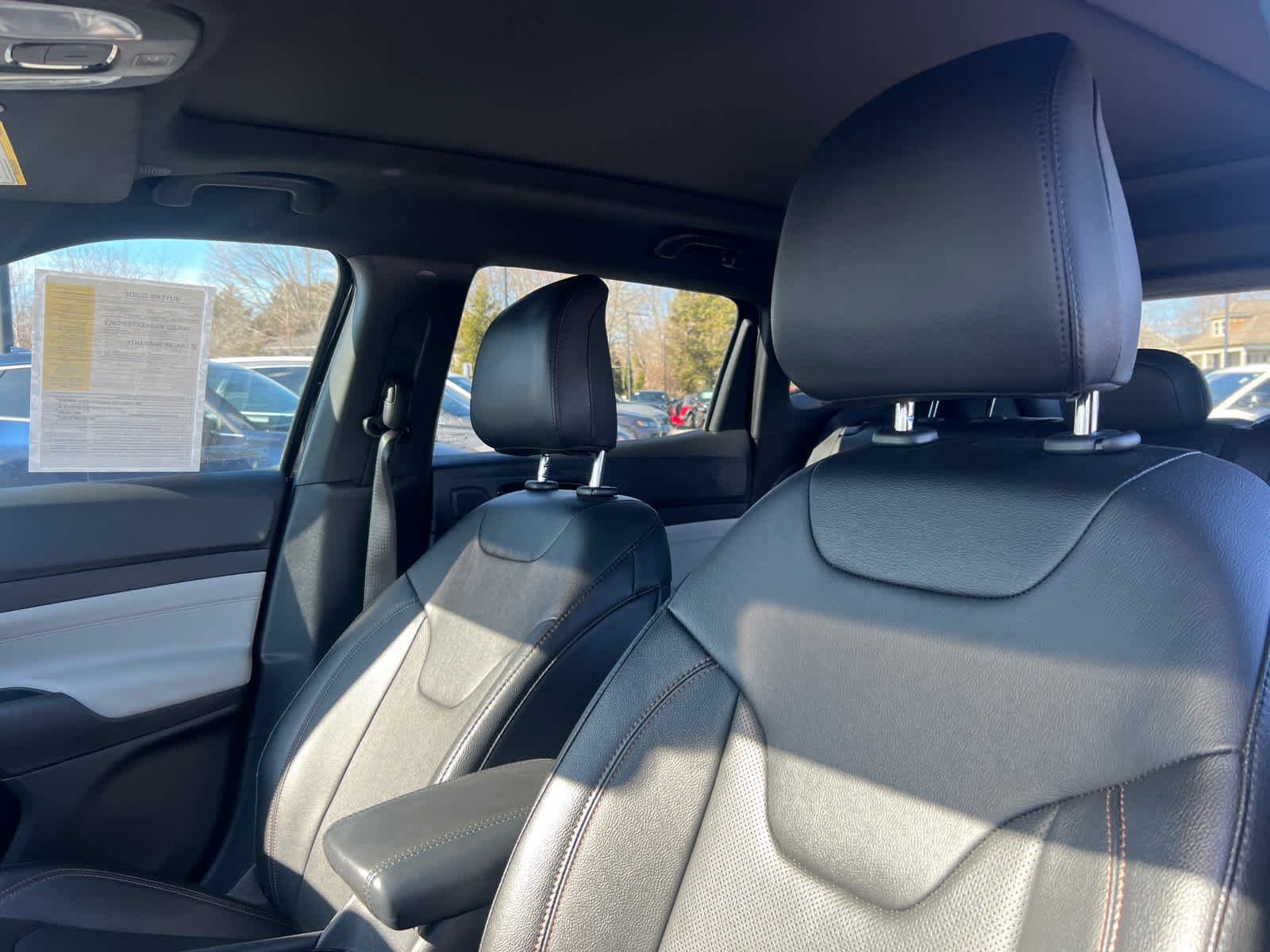 Used 2024 Jeep Compass Limited w/ Elite Group AWD/4WD image 13