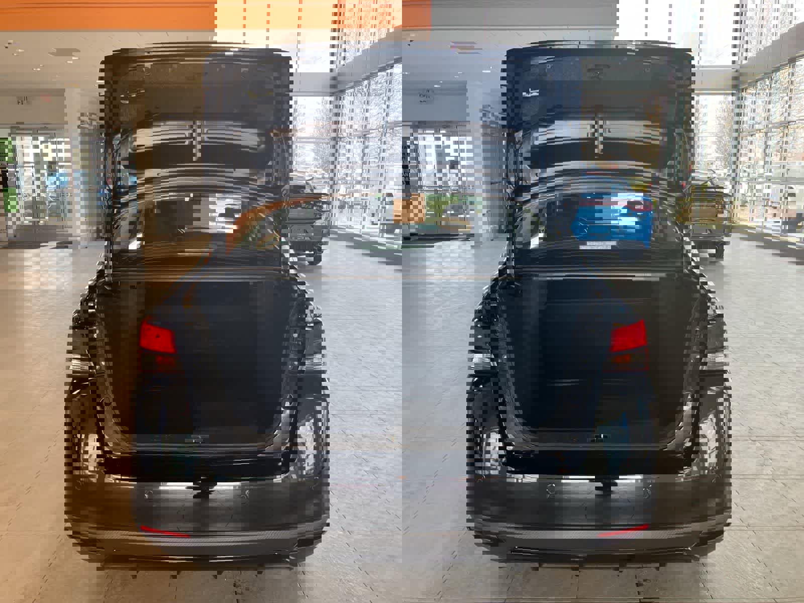 Used 2025 Nissan Versa S image 23