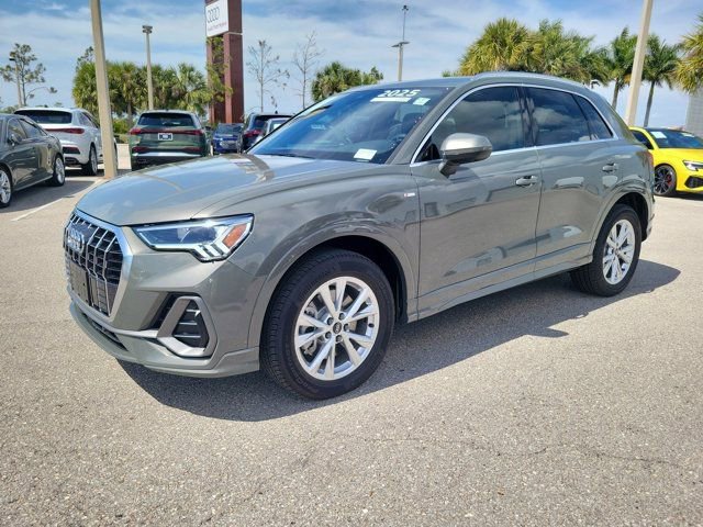 Certified 2025 Audi Q3 2.0T Premium Plus image 4