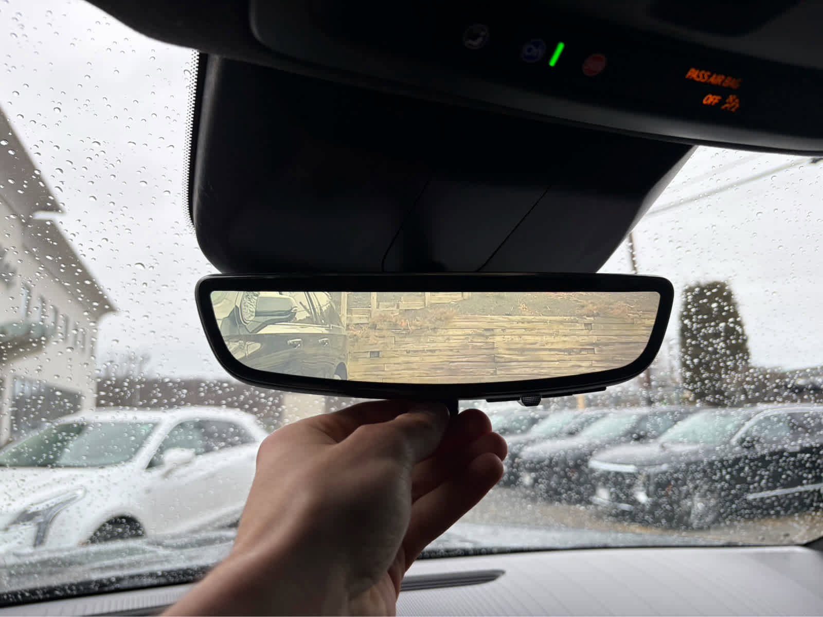 Certified 2024 Cadillac Escalade V w/ LPO, ONYX Package image 20