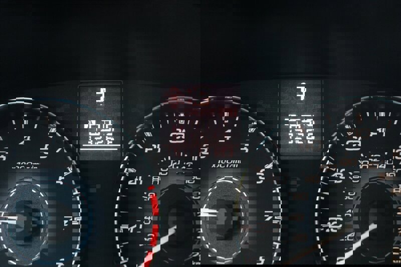 Used 2011 Subaru Legacy 2.5i Premium w/ All-Weather Pkg AWD/4WD image 7