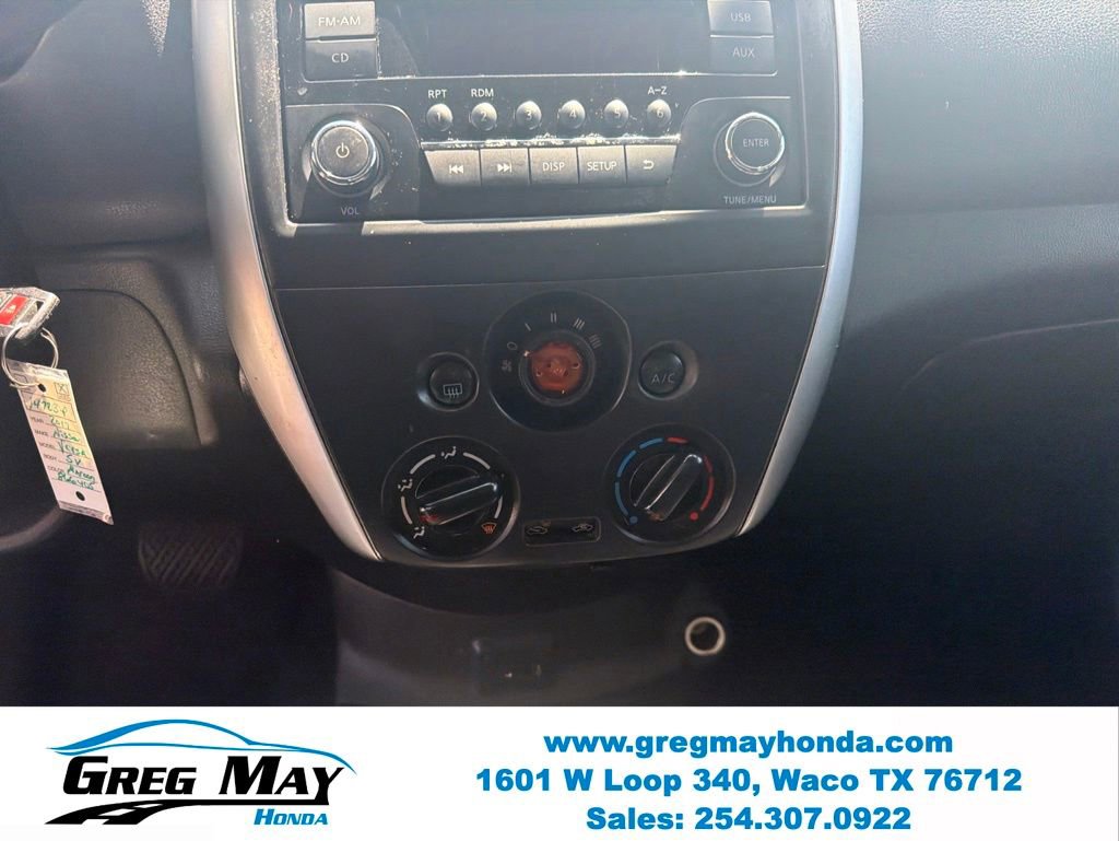 Used 2017 Nissan Versa SV FWD image 17