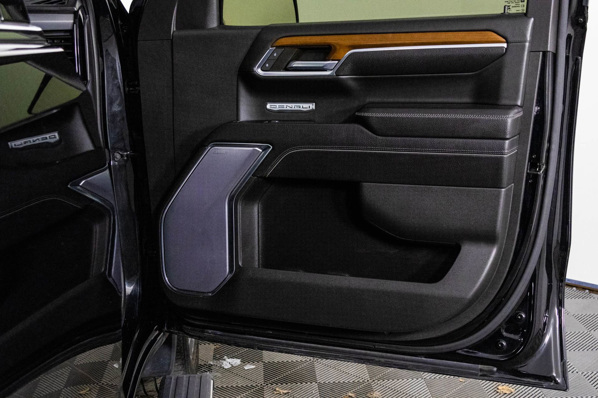 Certified 2023 GMC Sierra 1500 Denali w/ Denali Reserve Package image 39