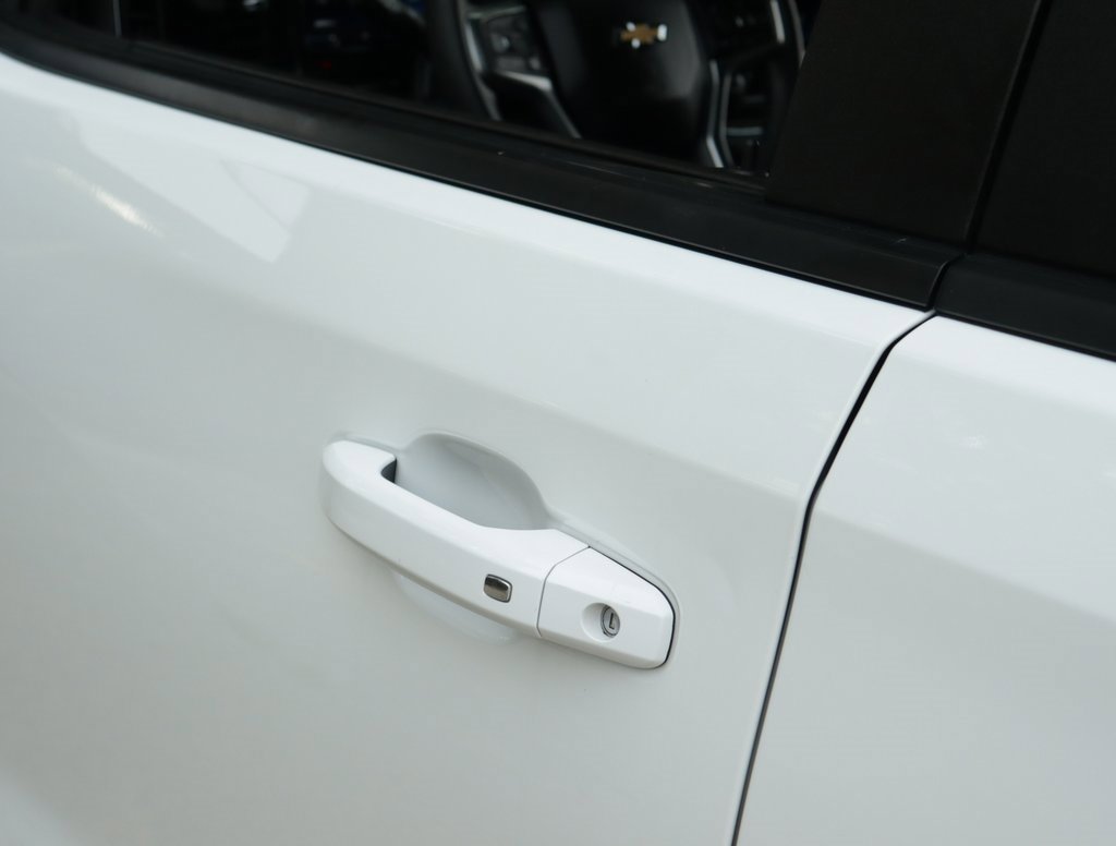 Used 2023 Chevrolet Silverado 1500 LT image 36