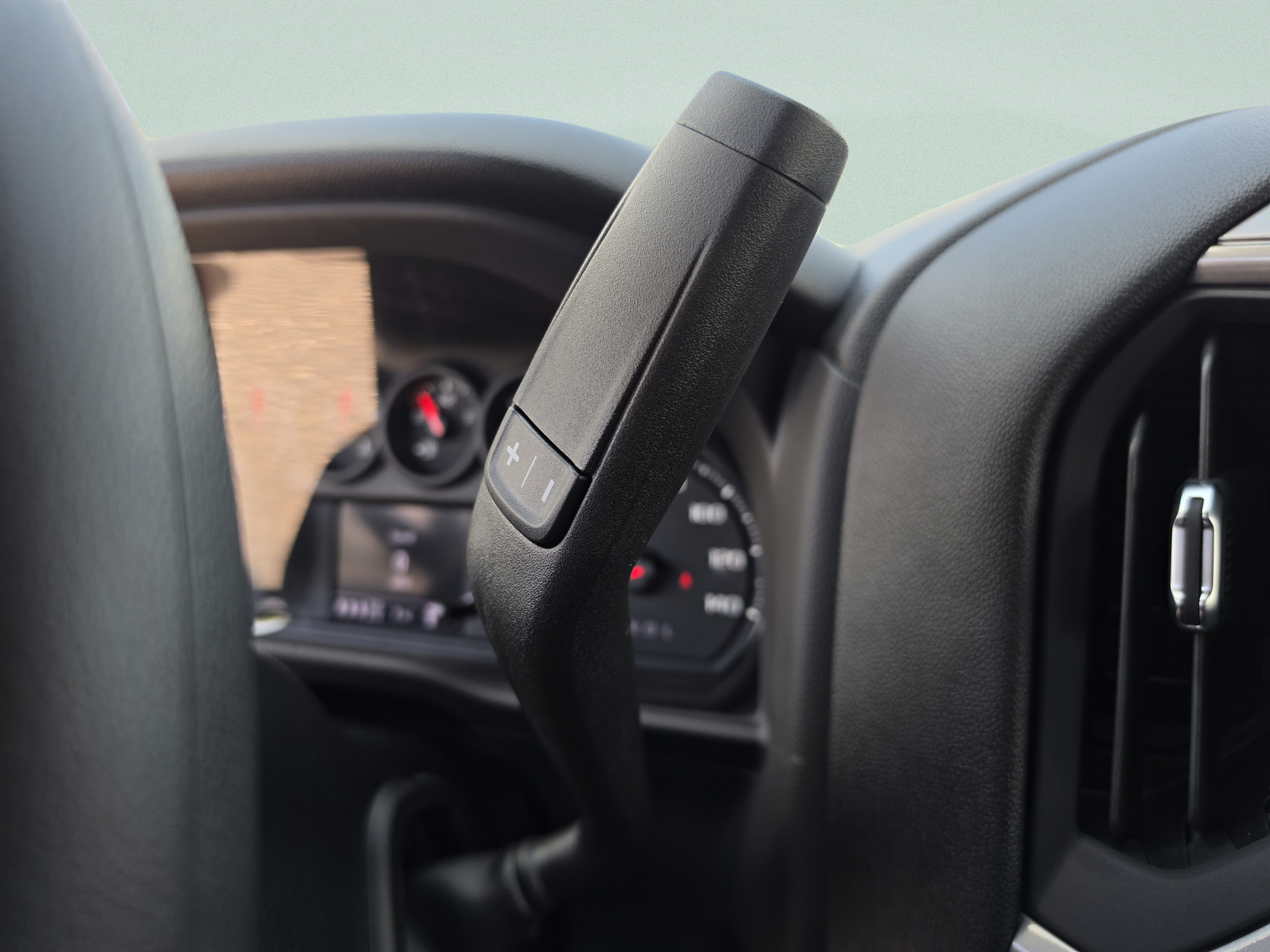 New 2026 Chevrolet Silverado 2500 Custom w/ Custom Convenience Package AWD/4WD image 31