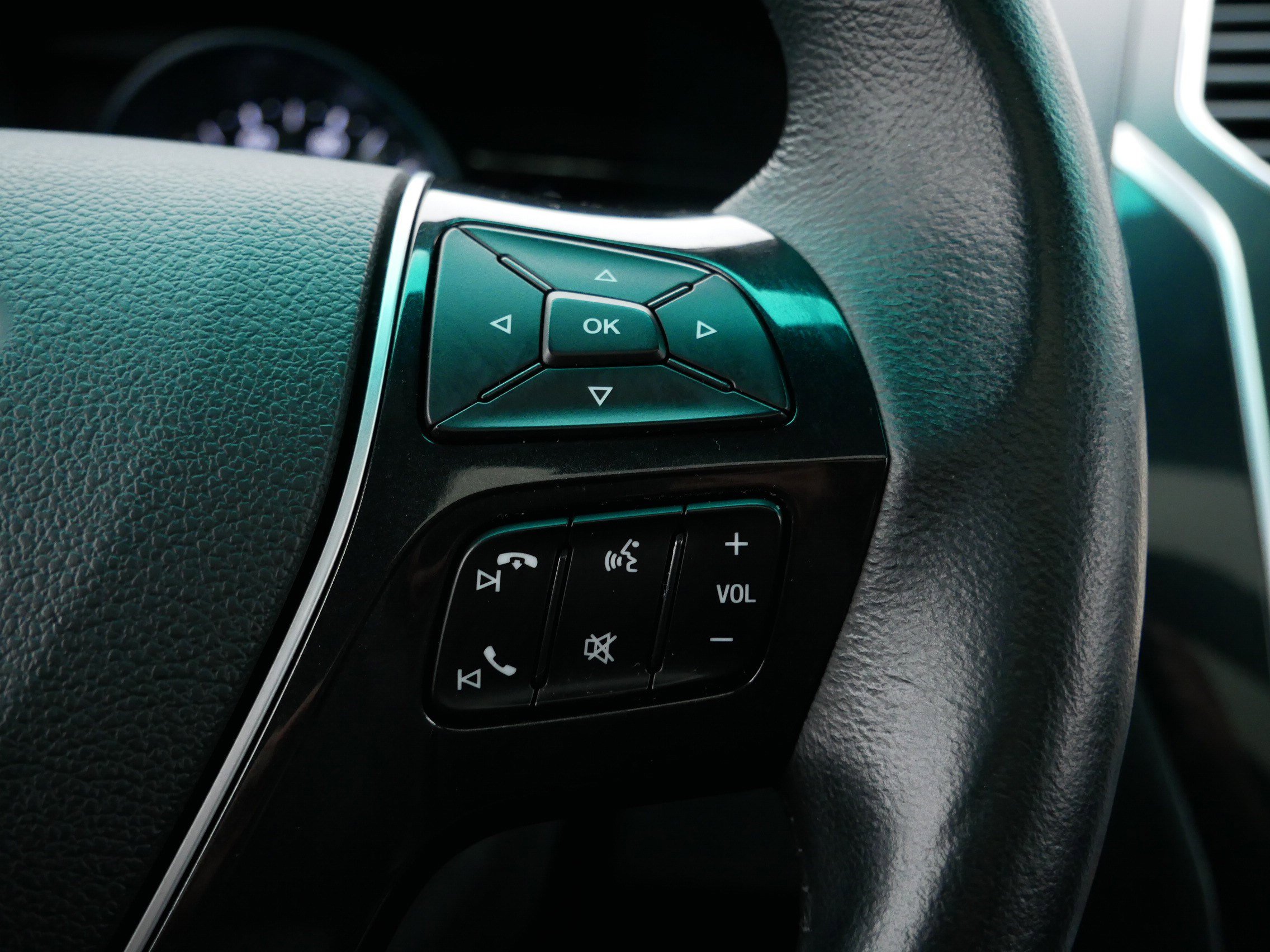 Used 2016 Ford Explorer Limited w/ Equipment Group 301A image 31