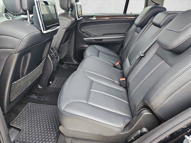 Used 2011 Mercedes-Benz GL 450 4MATIC image 21