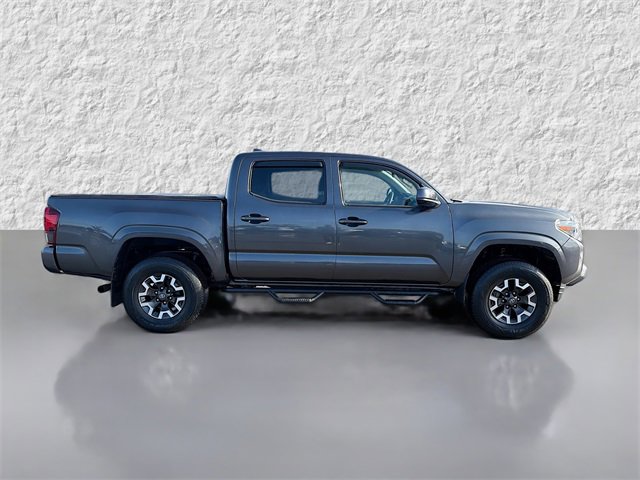 Used 2020 Toyota Tacoma SR image 2