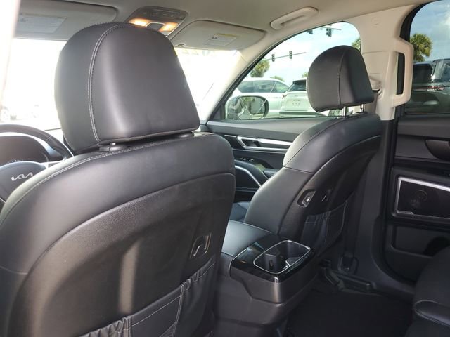 Used 2022 Kia Telluride LX image 12