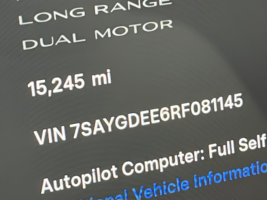Used 2024 Tesla Model Y Long Range AWD/4WD image 11