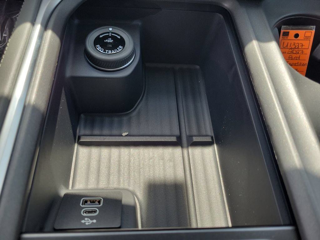 New 2027 Ford Expedition Active RWD image 31
