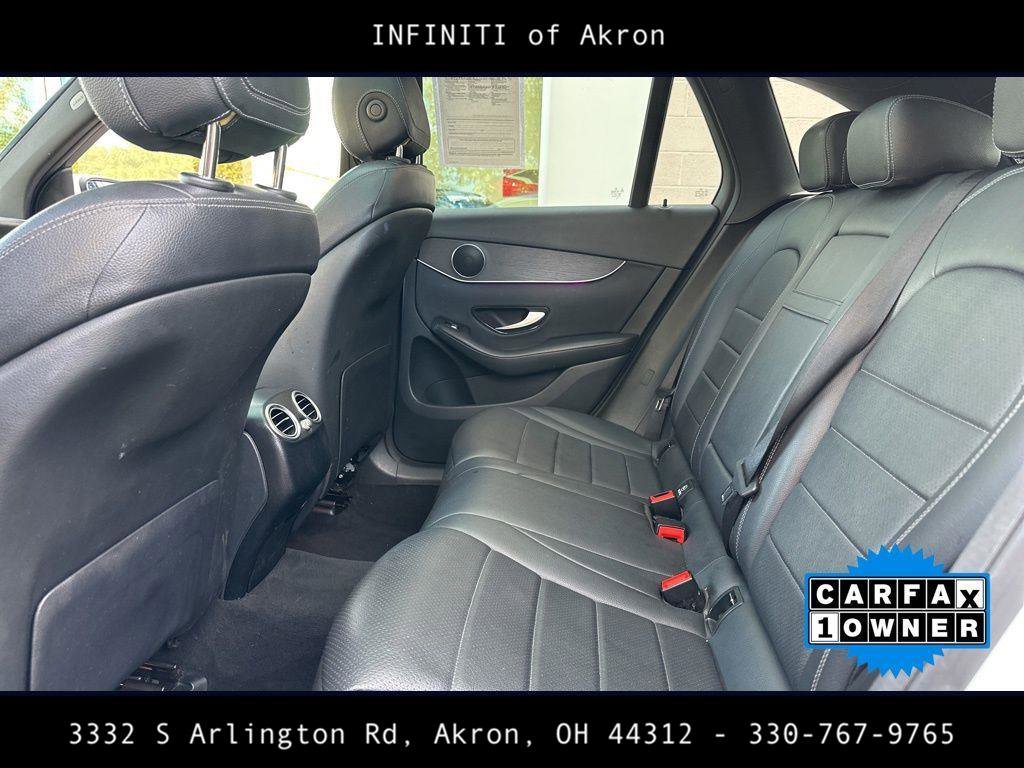 Used 2021 Mercedes-Benz GLC 300 4MATIC image 43
