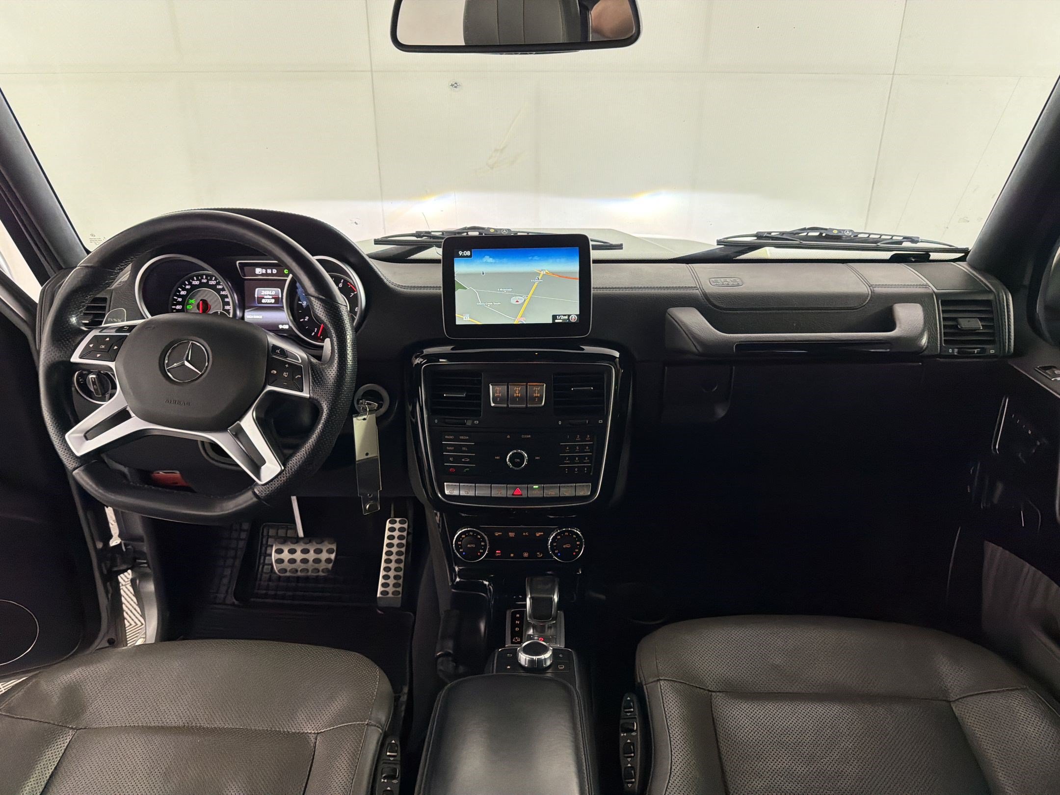 Used 2017 Mercedes-Benz G 63 AMG 4MATIC image 17