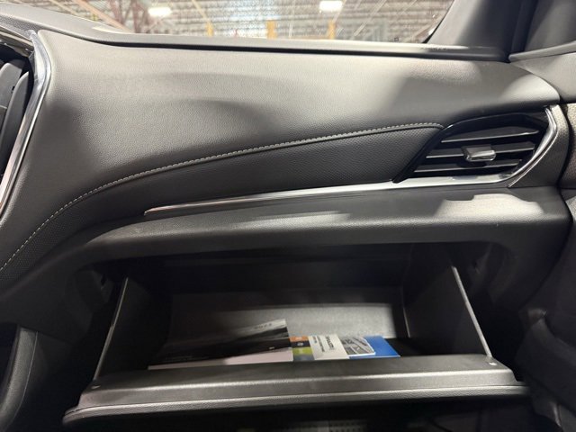 Used 2023 Chevrolet Traverse Premier image 27