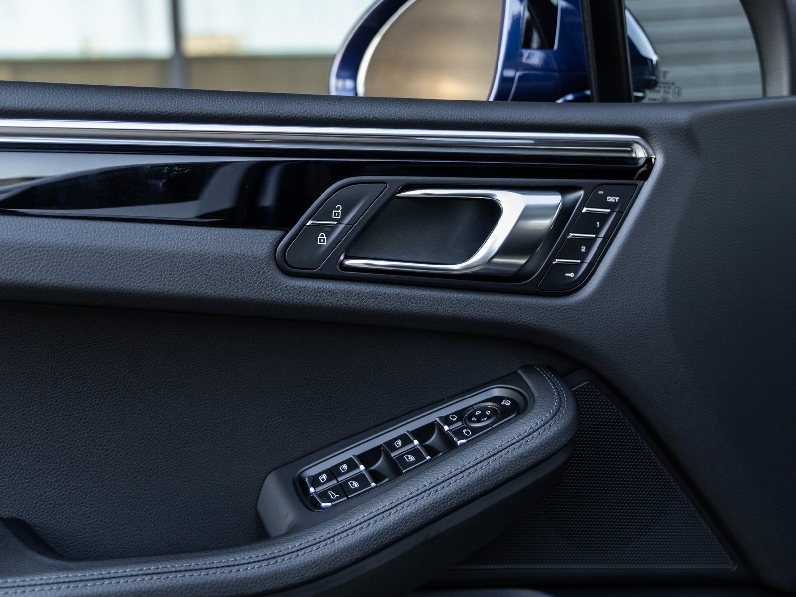 Certified 2026 Porsche Macan image 22