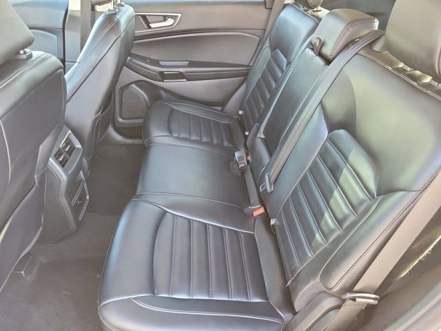 Used 2024 Ford Edge SEL AWD/4WD image 13