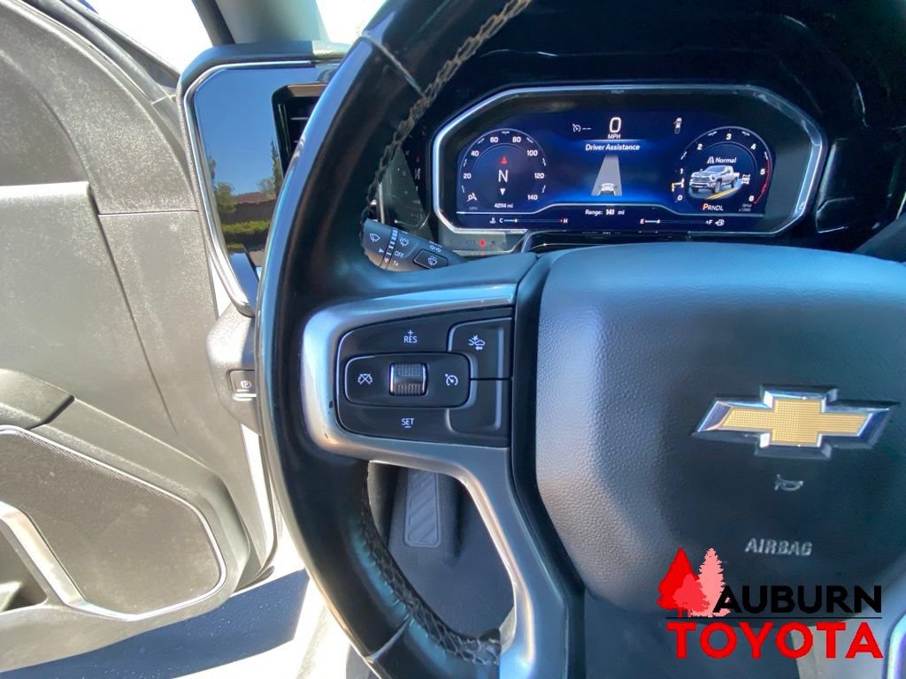 Used 2024 Chevrolet Silverado 2500 LT AWD/4WD image 36
