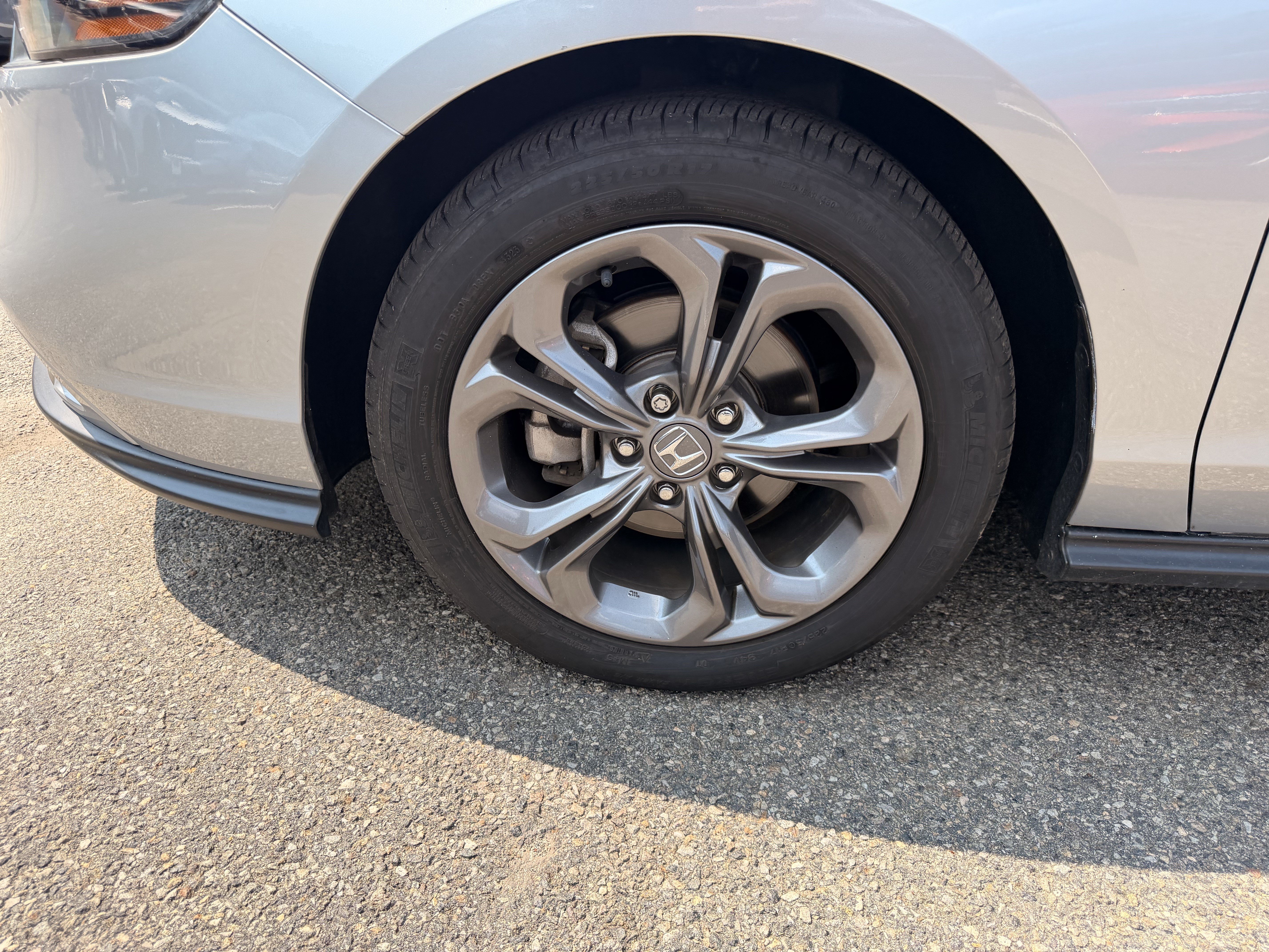 Certified 2024 Honda Accord EX image 7