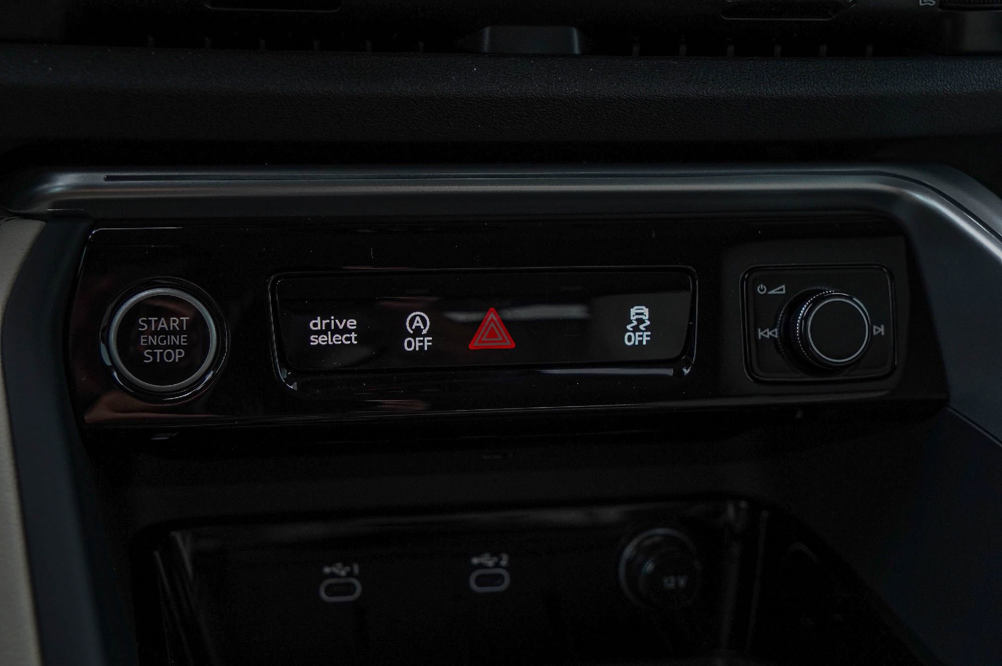 New 2025 Audi Q5 Premium Plus image 12