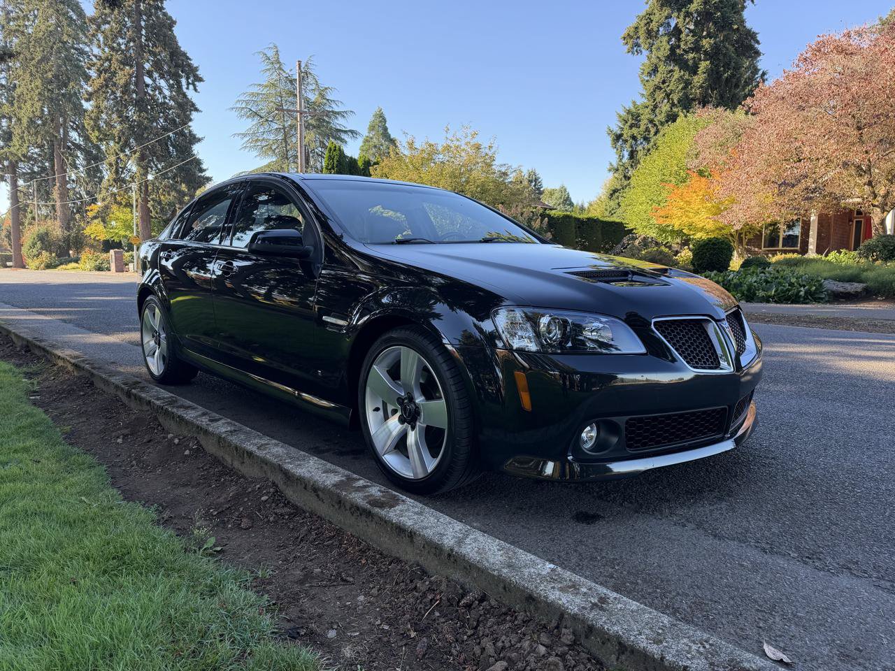 Used 2009 Pontiac G8 GT w/ Premium Package RWD image 7