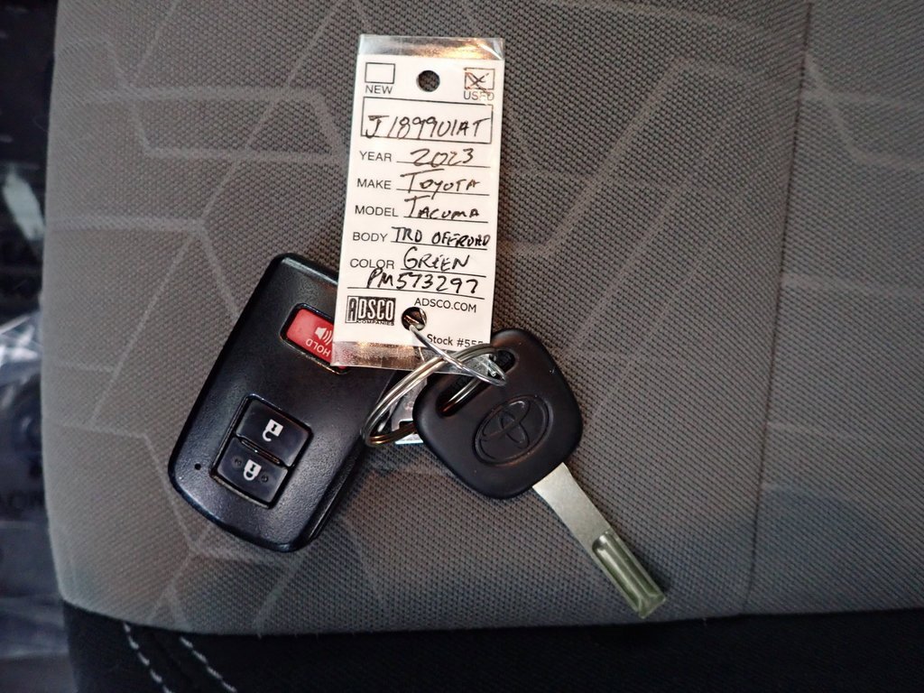 Used 2023 Toyota Tacoma TRD Off-Road image 36