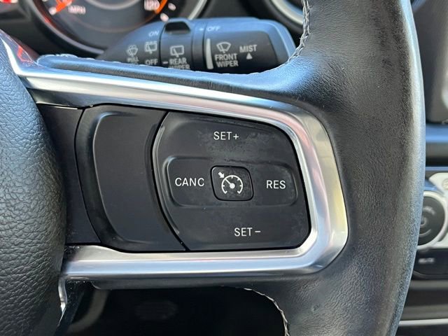 Used 2018 Jeep Wrangler Unlimited Sahara w/ Dual Top Group image 22