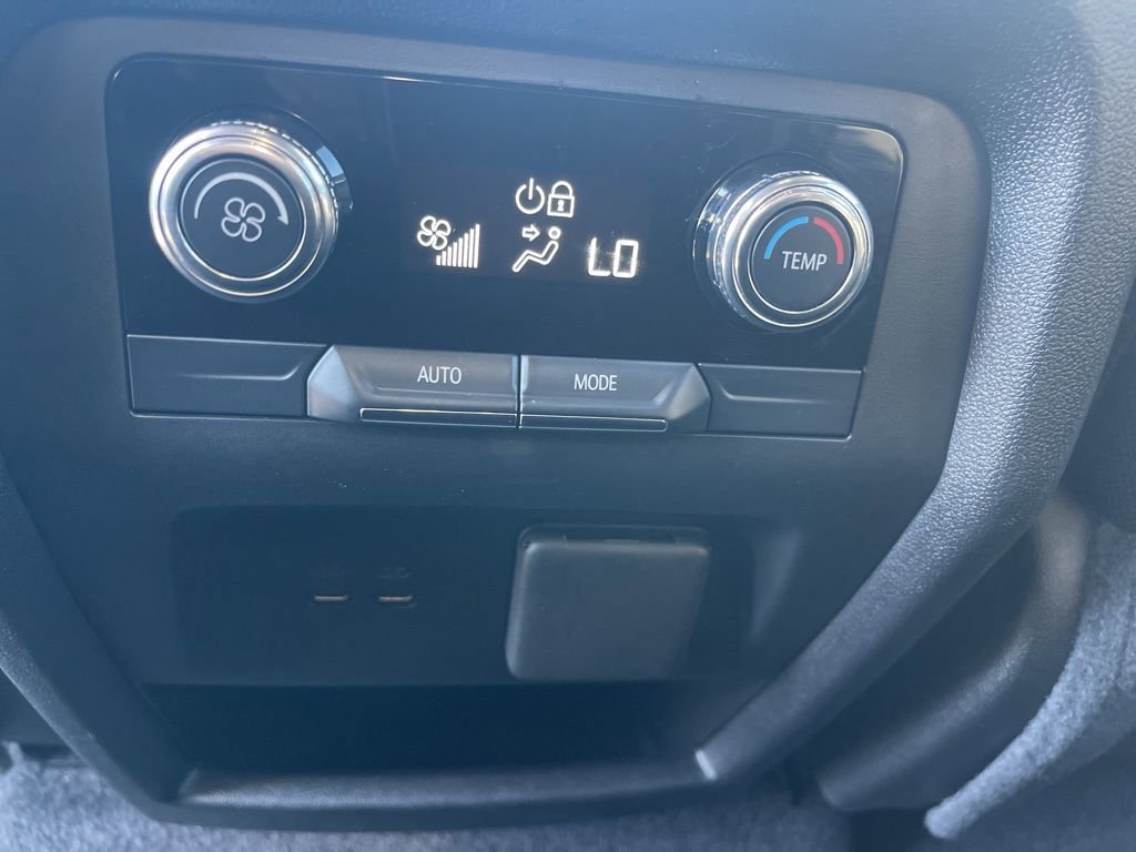 Used 2025 GMC Acadia Elevation FWD image 12